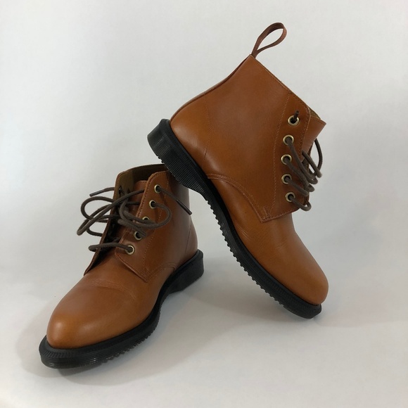 dr martens emmeline oak